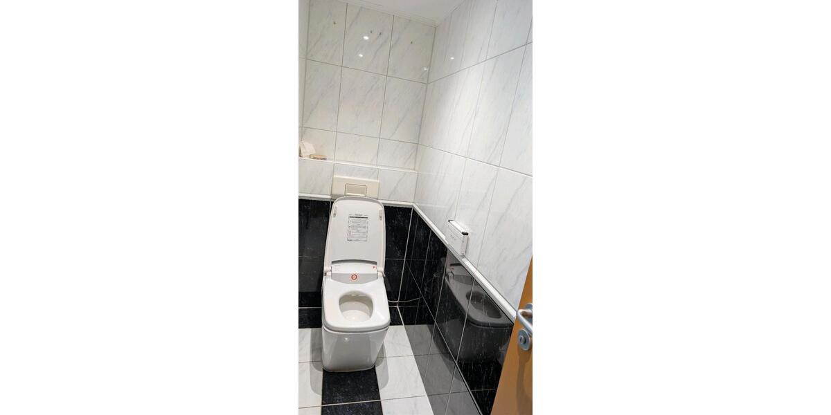 Erdgeschoßwohnung Bergisch Gladbach Frankenforst - 2 Zimmer, 61 m&sup2;, 220.000&euro; | Angebot:26111948