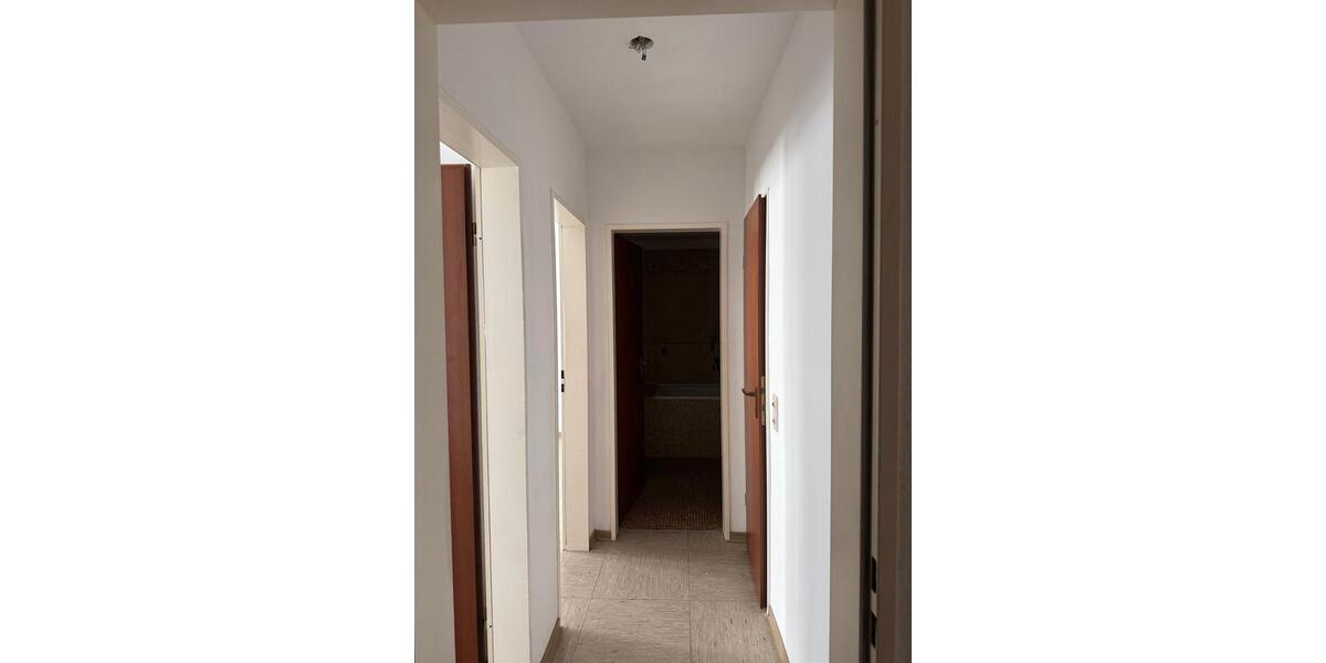 Etagenwohnung Köln Mülheim - 3 Zimmer, 64 m&sup2;, 985&euro; | Angebot:25974822