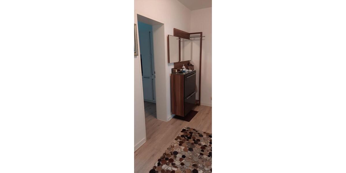 Etagenwohnung Meerbusch - 3 Zimmer, 75 m&sup2;, 1.250&euro; | Angebot:26521313