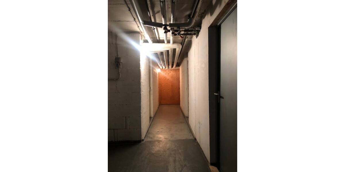 Zimmer Köln Bocklemünd/Mengenich - 3 Zimmer, 96 m&sup2;, 1.445&euro; | Angebot:26036906