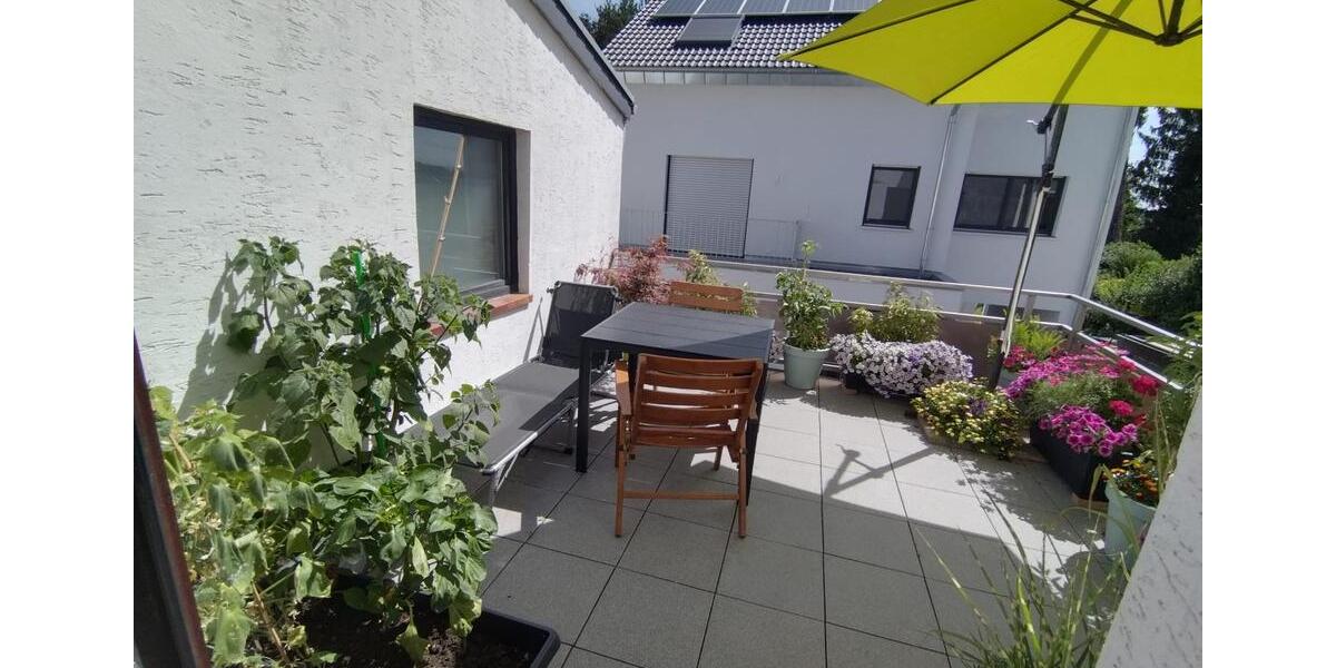 Etagenwohnung Brühl - 3 Zimmer, 78 m&sup2;, 1.120&euro; | Angebot:23792003