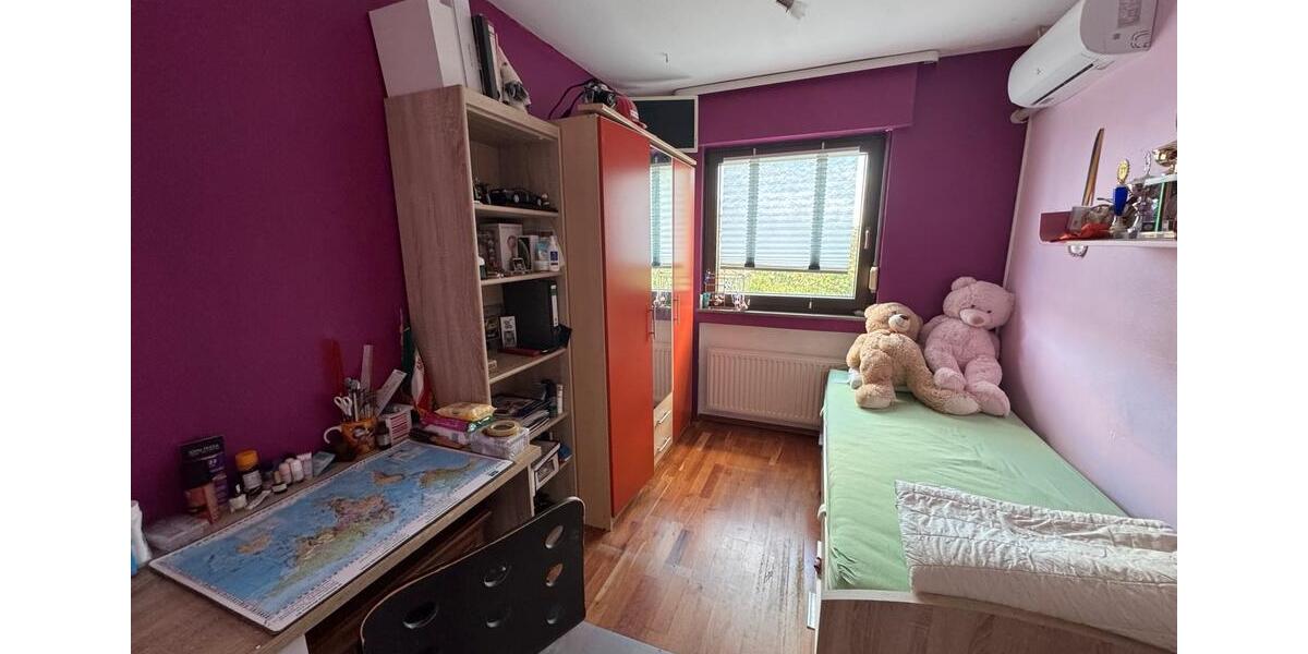 Einfamilienhaus Willich - 5 Zimmer, 430 m&sup2;, 2.800&euro; | Angebot:26645782