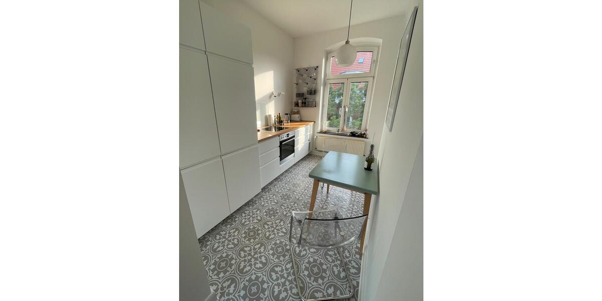 Etagenwohnung Köln Ehrenfeld - 2 Zimmer, 60 m&sup2;, 1.000&euro; | Angebot:25877171