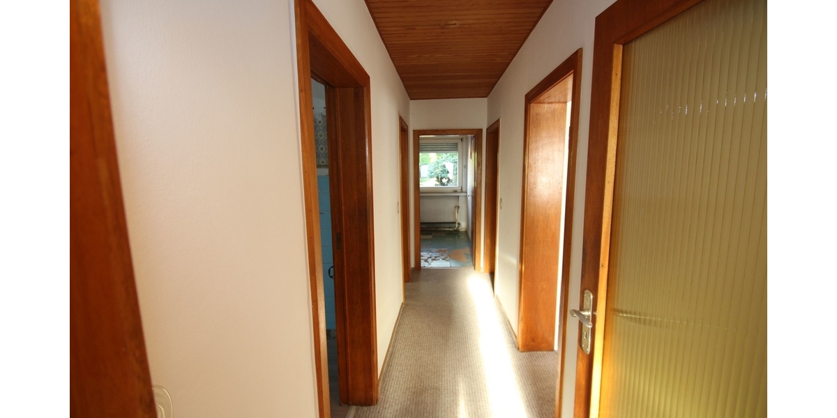 Mit 3D: Ein- bis Zweifamilienhaus in Köln-Wahnheide mit zusätzlichem Grundstück! - Einfamilienhaus Köln Porz | Angebot:22652085