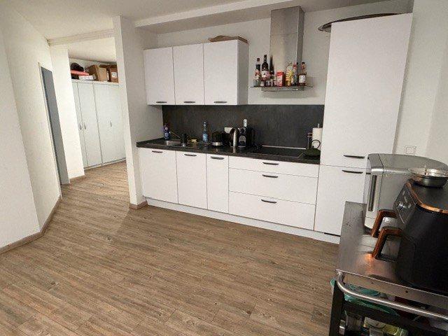 Etagenwohnung Leverkusen Opladen - 4 Zimmer, 137 m&sup2;, 1.300&euro; | Angebot:26587548