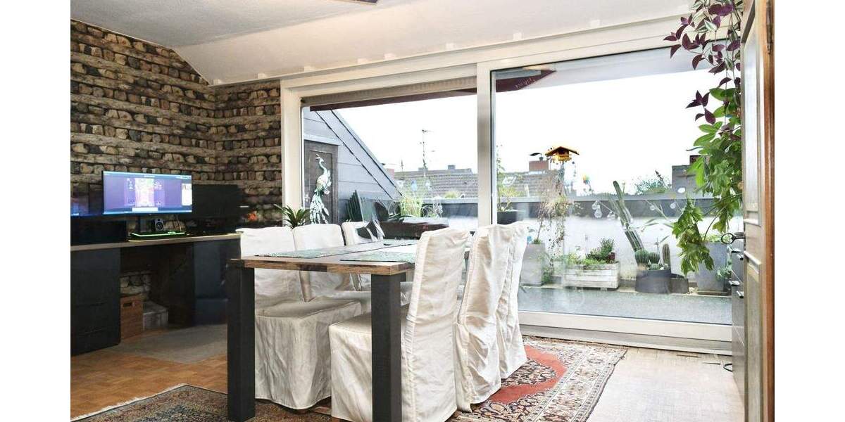 Etagenwohnung Neuss Rosellen - 4 Zimmer, 96 m&sup2;, 239.000&euro; | Angebot:25687337