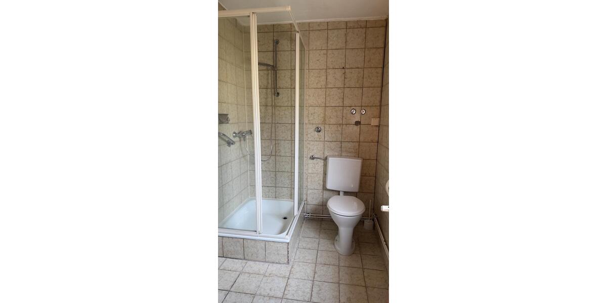 Etagenwohnung Köln Kalk - 4 Zimmer, 93 m&sup2;, 1.414&euro; | Angebot:26592507