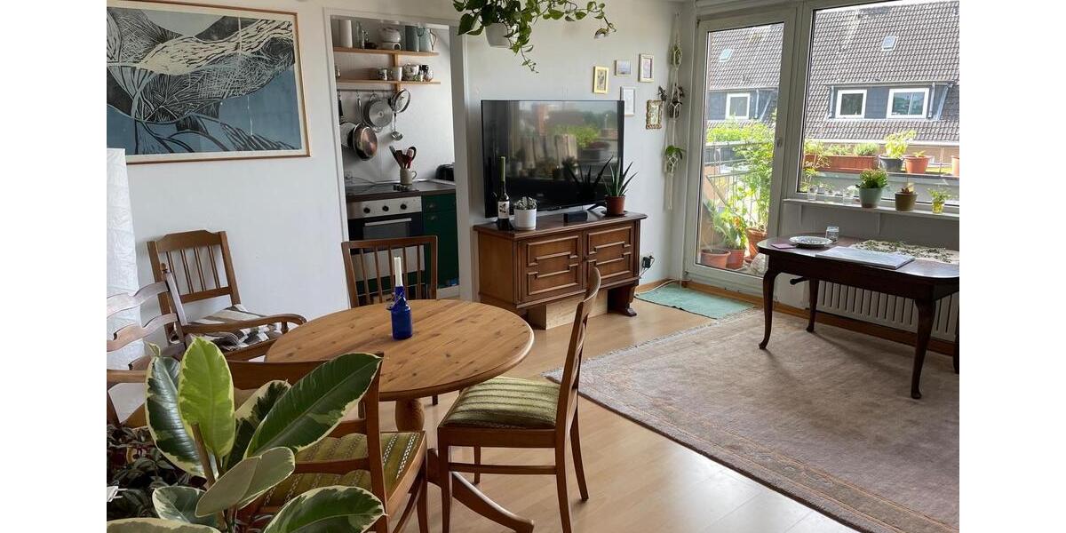 Dachgeschoßwohnung Köln Mülheim - 3 Zimmer, 57 m&sup2;, 885&euro; | Angebot:25995533