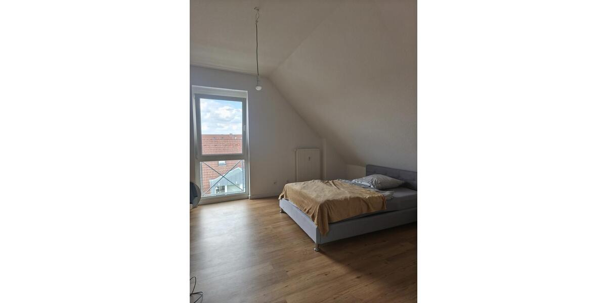 Etagenwohnung Meerbusch - 3.5 Zimmer, 97 m&sup2;, 1.088&euro; | Angebot:26498529