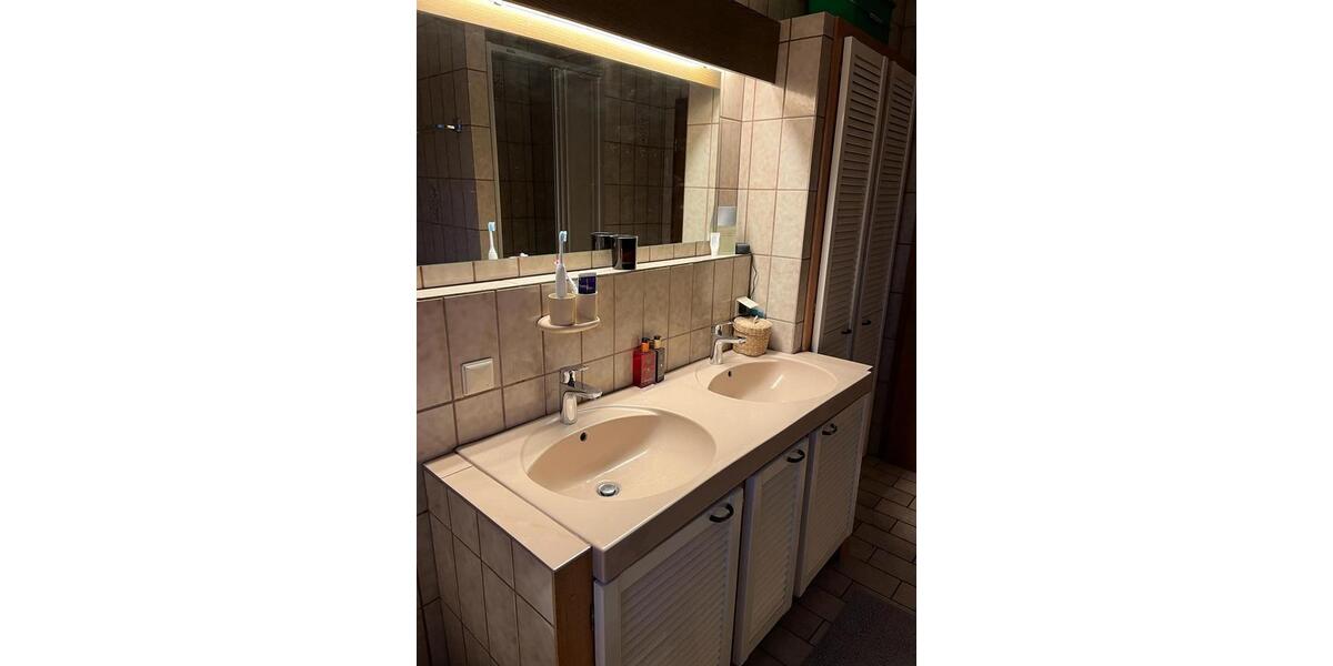 Etagenwohnung Kaarst - 3 Zimmer, 82 m&sup2;, 1.320&euro; | Angebot:26031736