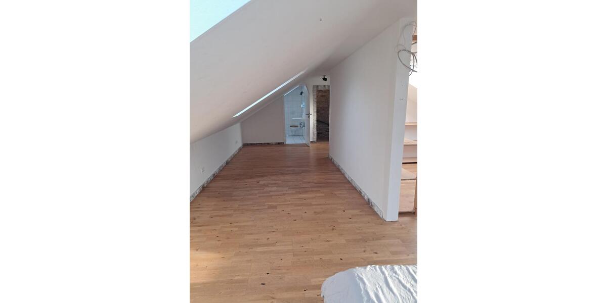 Maisonettenwohnung Köln Rodenkirchen - 1 Zimmer, 80 m&sup2;, 650&euro; | Angebot:25857296