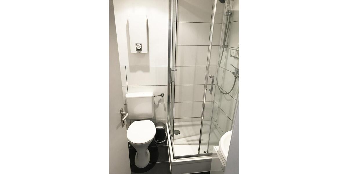 Etagenwohnung Düsseldorf Oberbilk - 2 Zimmer, 42 m&sup2;, 218.000&euro; | Angebot:26716097