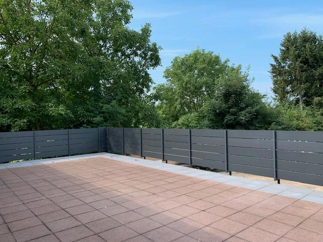 Etagenwohnung Meerbusch - 3 Zimmer, 205 m&sup2;, 1.910&euro; | Angebot:25899126