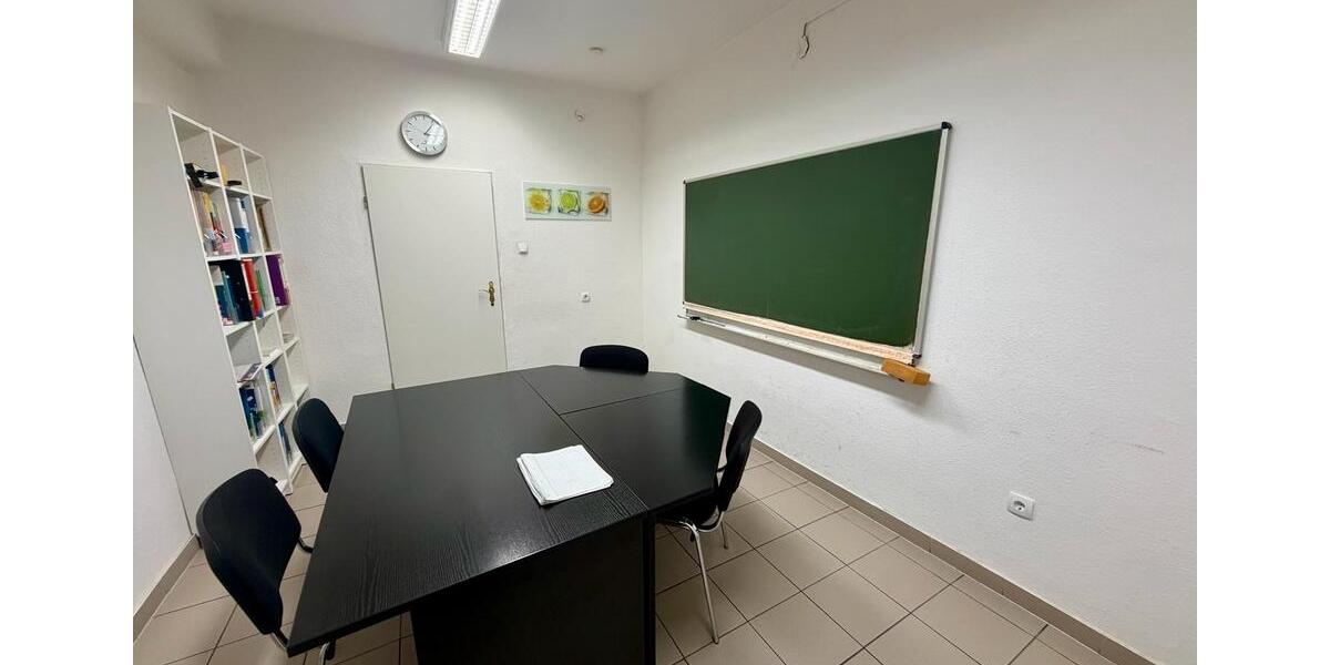 Gewerbeobjekt Düsseldorf Stadtmitte - 2.200&euro; | Angebot:25986466