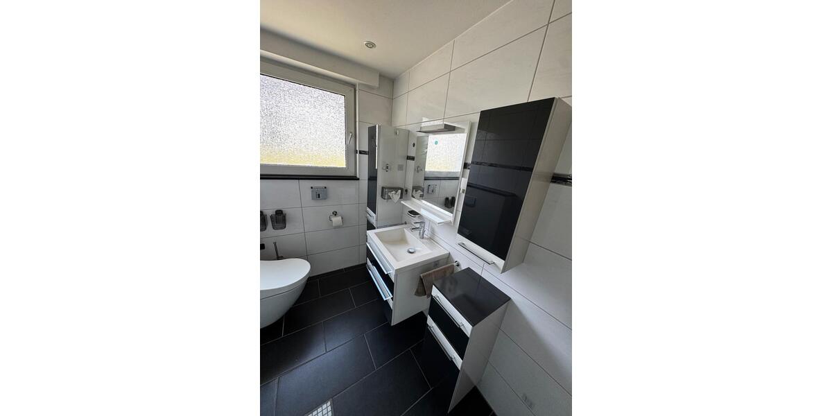 Hochparterre Köln Porz - 3 Zimmer, 66 m&sup2;, 238.000&euro; | Angebot:26710914