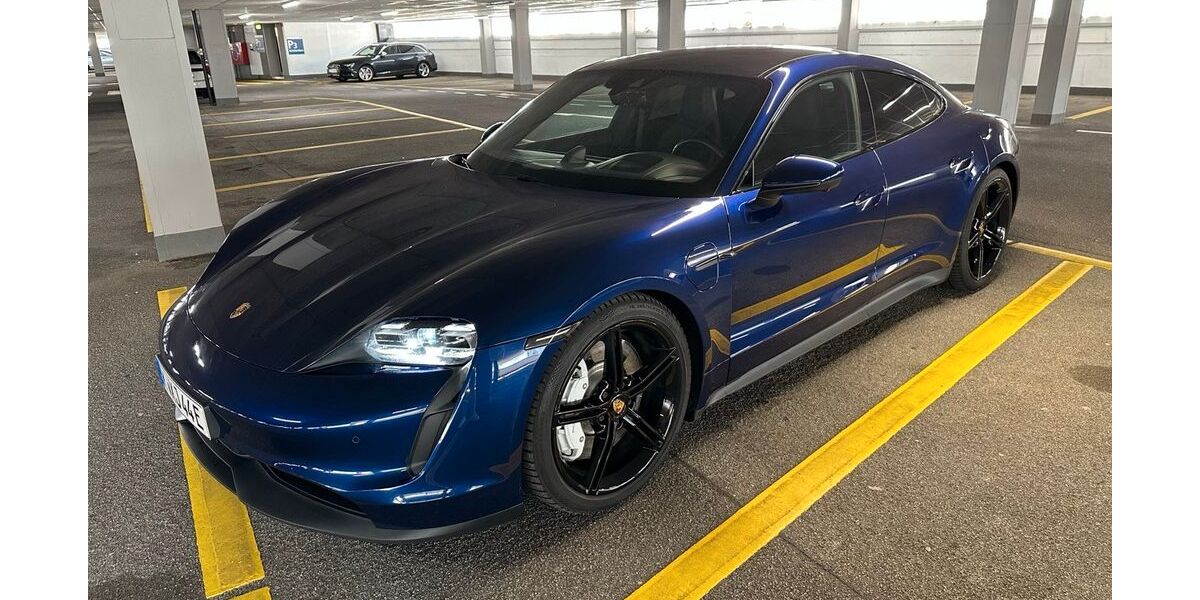 Porsche Taycan 76.000 km 63.900 &euro; Köln 50667