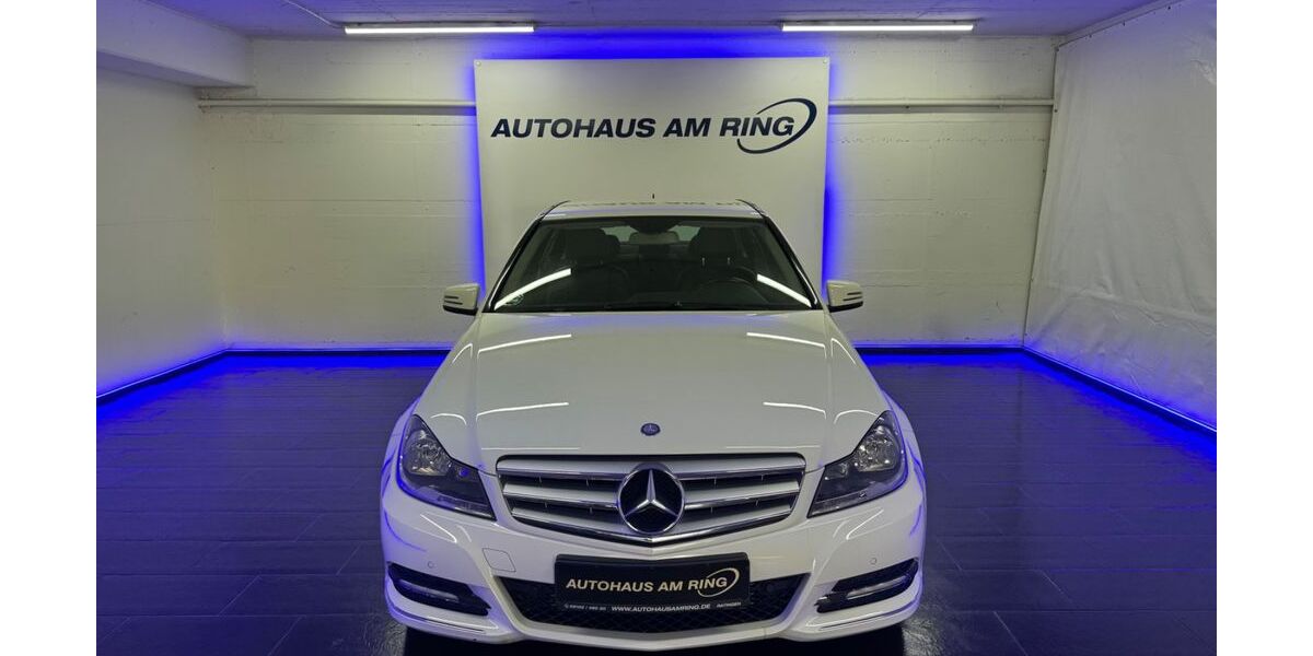 Mercedes-Benz C 180 200.000 km 8.199 &euro; Ratingen bei Düsseldorf 40878