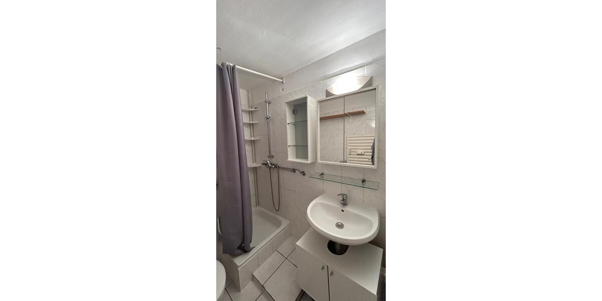 Etagenwohnung Köln Innenstadt - 1 Zimmer, 19 m&sup2;, 600&euro; | Angebot:25571592