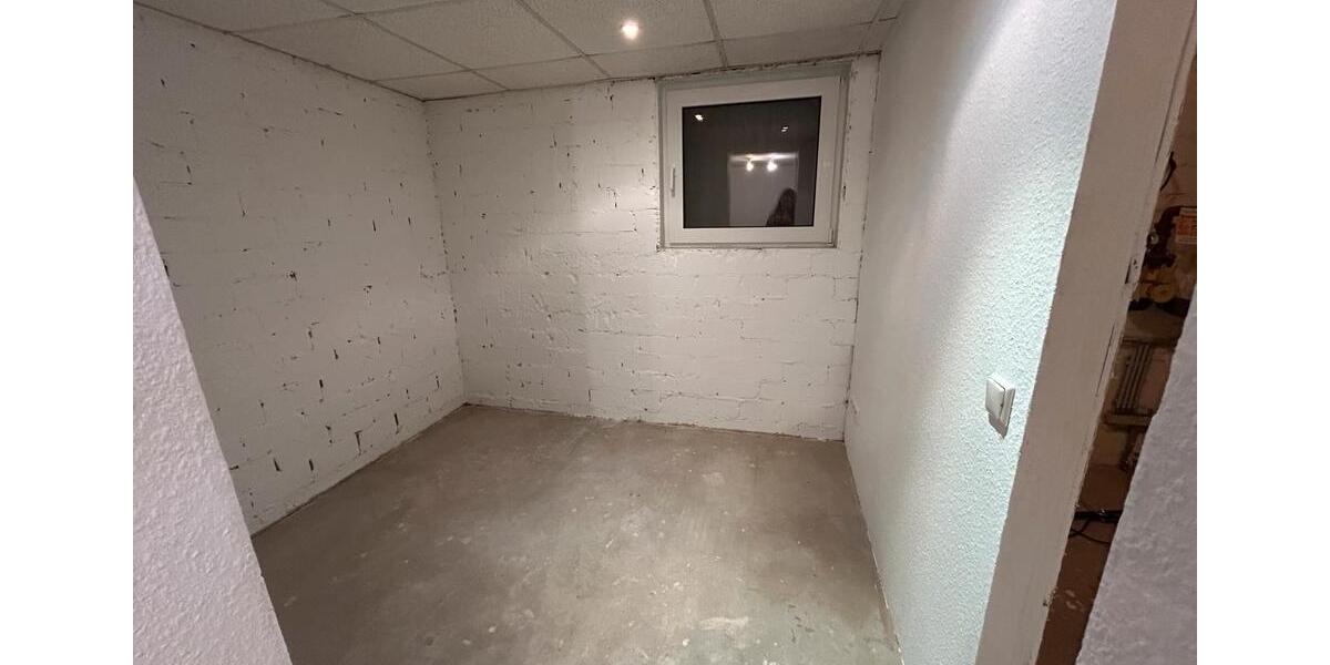 Doppelhaushälfte Burscheid - 3 Zimmer, 95 m&sup2;, 350.000&euro; | Angebot:25547130