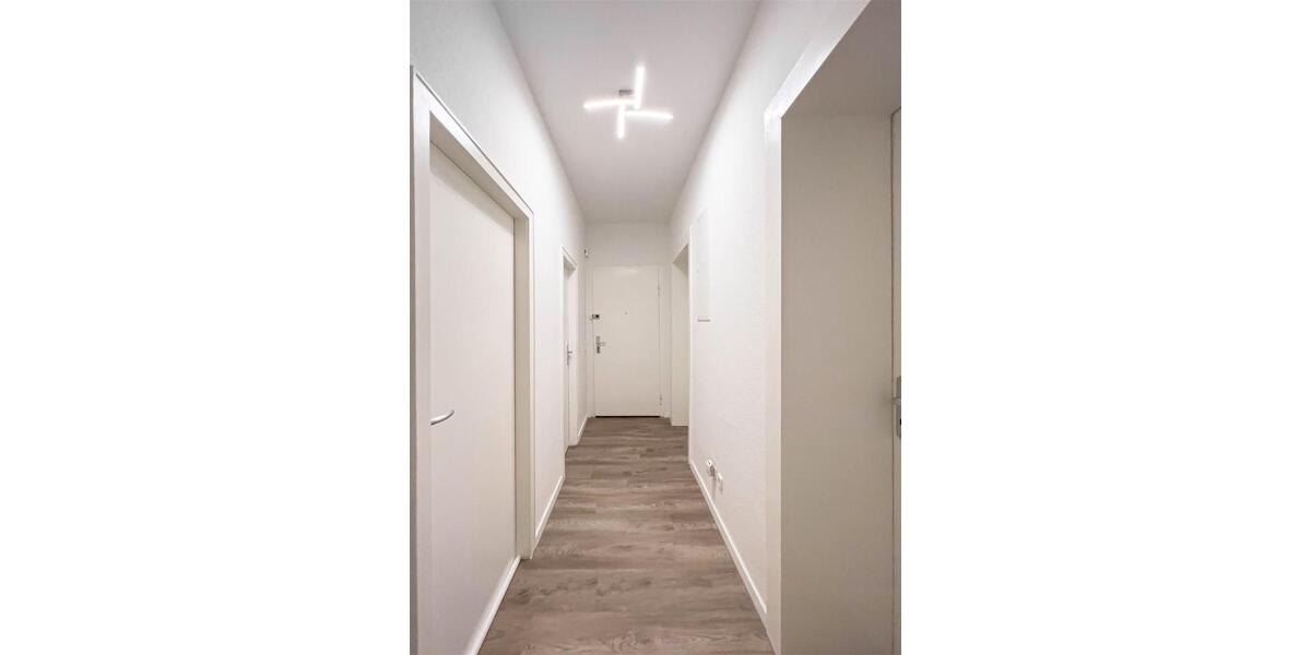 Etagenwohnung Düsseldorf Flingern Süd - 3 Zimmer, 83 m&sup2;, 1.300&euro; | Angebot:25813925