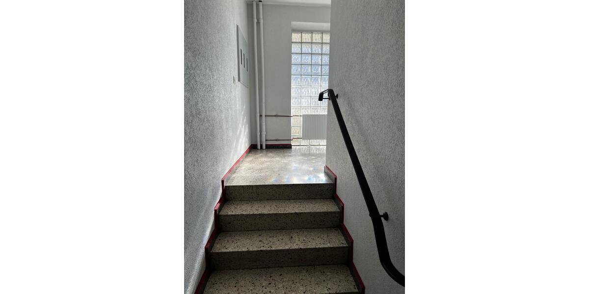 Etagenwohnung Köln Kalk - 2 Zimmer, 60 m&sup2;, 199.000&euro; | Angebot:23690760