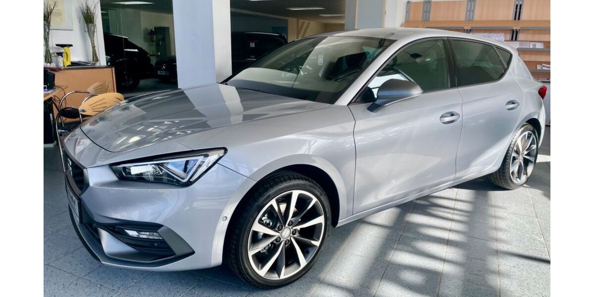 Seat Leon 3.150 km 24.900 &euro; Elsdorf 50189