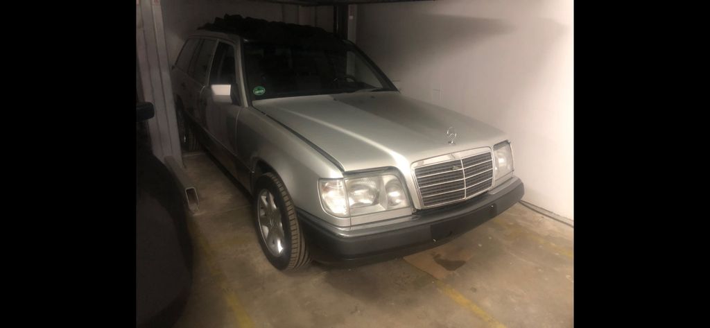 Mercedes-Benz E 300 310.000 km 9.490 &euro; Wermelskirchen 42929