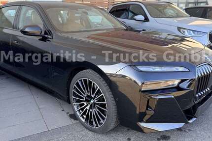 BMW 740 8.300 km 110.290 &euro; Köln 50996