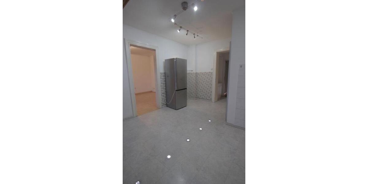 Dachgeschoßwohnung Köln Kalk - 2 Zimmer, 75 m&sup2;, 1.190&euro; | Angebot:25852029