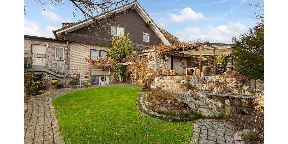 Einfamilienhaus Bedburg Kaster - 8 Zimmer, 341 m&sup2;, 699.000&euro; | Angebot:25738509