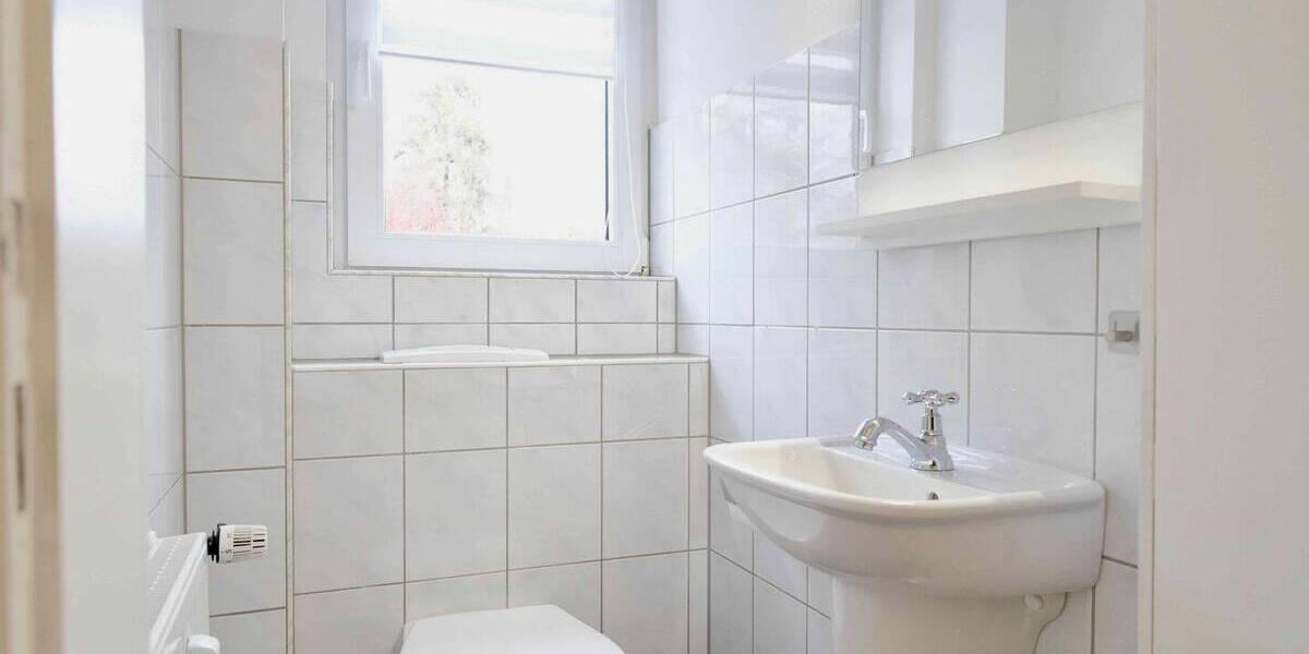 Mehrfamilienhaus, Wohnhaus Willich - 7 Zimmer, 210 m&sup2;, 749.000&euro; | Angebot:26029111