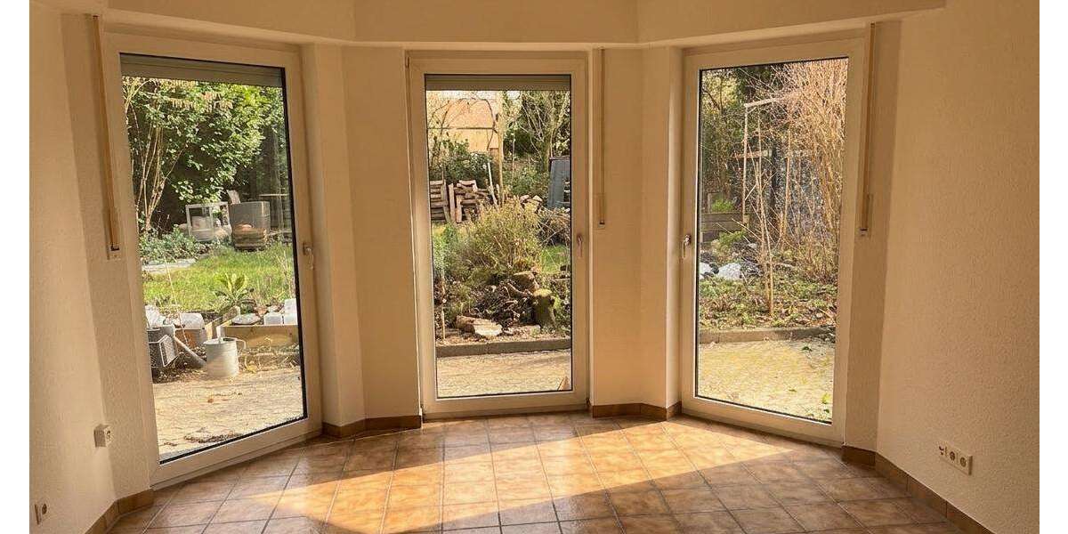 Etagenwohnung Köln Westhoven - 1 Zimmer, 40 m&sup2;, 600&euro; | Angebot:25568997