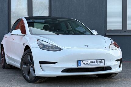 Tesla Model 3 68.942 km 23.400 &euro; Neuss 41472