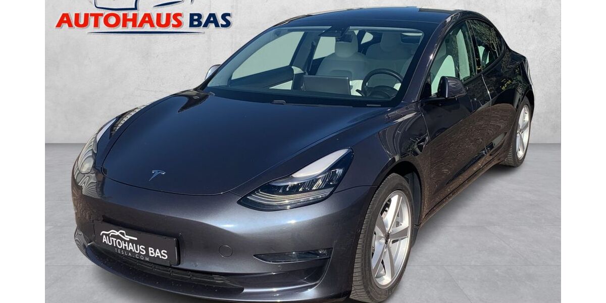 Tesla Model 3 99.987 km 24.550 &euro; Kaarst 41564