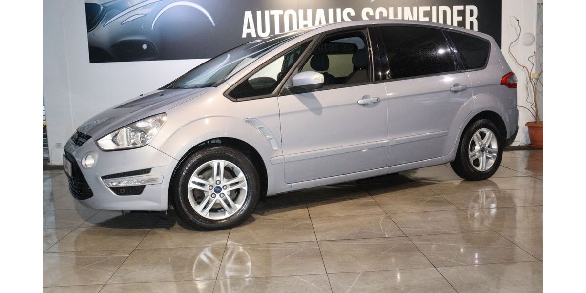 Ford S-Max 132.799 km 10.400 &euro; Ratingen 40880