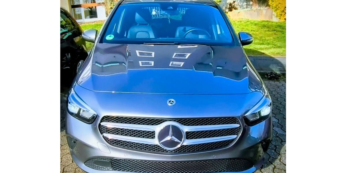 Mercedes-Benz B 180 29.900 km 22.100 &euro; Remscheid 42897