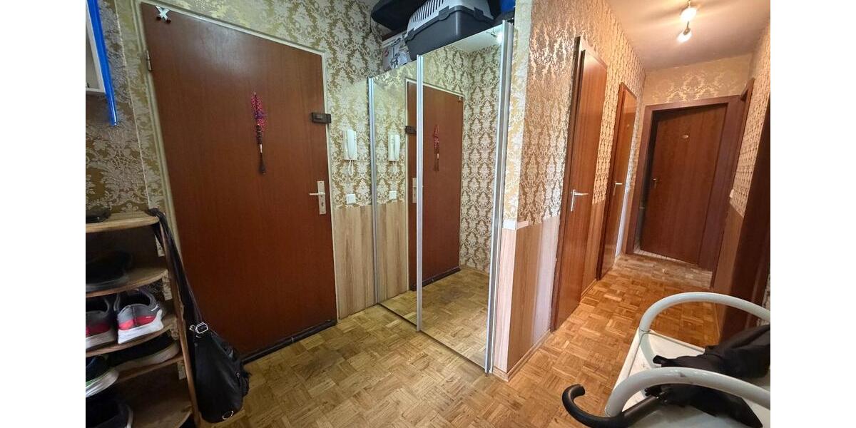 Etagenwohnung Bergisch Gladbach Alt-Frankenforst - 3 Zimmer, 83 m&sup2;, 139.000&euro; | Angebot:27281595