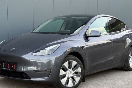 Tesla Model Y 37.500 km 34.900 &euro; Solingen 42699