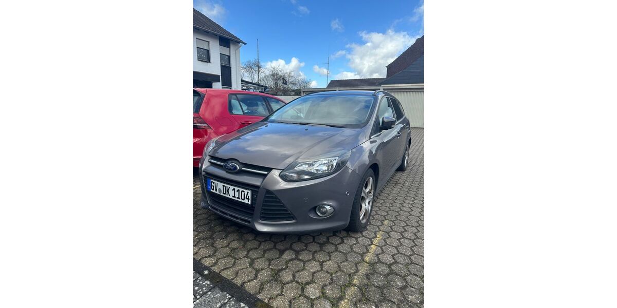 Ford Focus 105.000 km 2.000 &euro; Dormagen 41542