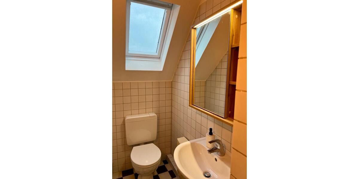 Etagenwohnung Düsseldorf Niederkassel - 1 Zimmer, 45 m&sup2;, 1.000&euro; | Angebot:26049794