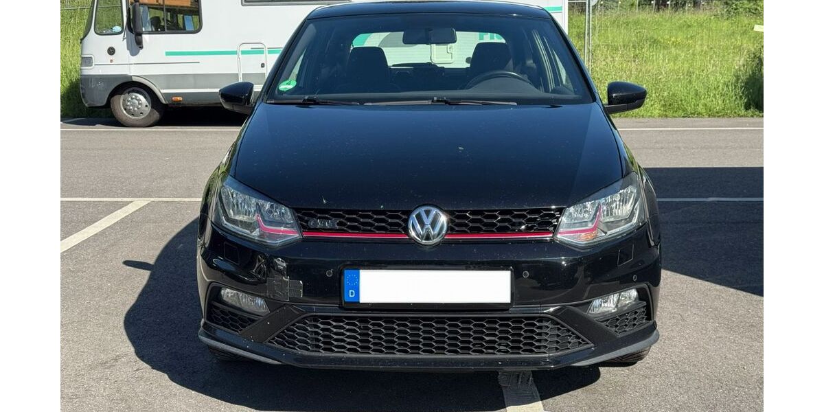 VW Polo 138.190 km 9.700 &euro; Düsseldorf 40591
