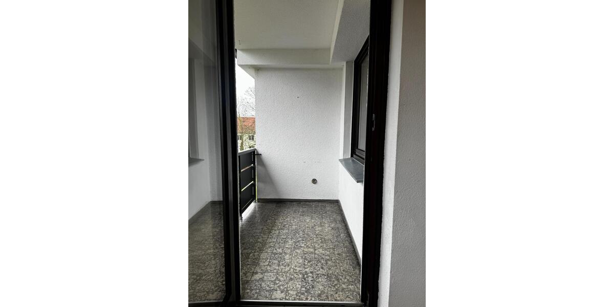 Dachgeschoßwohnung Köln Rodenkirchen - 4 Zimmer, 80 m&sup2;, 277.725&euro; | Angebot:25329821
