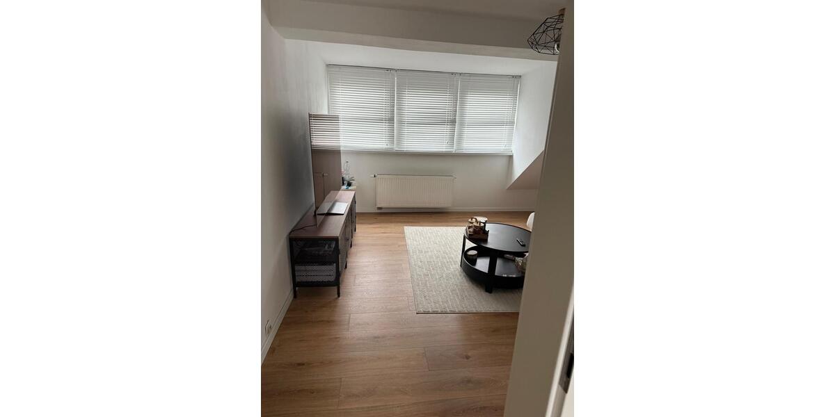 Dachgeschoßwohnung Frechen - 2 Zimmer, 56 m&sup2;, 950&euro; | Angebot:25541289