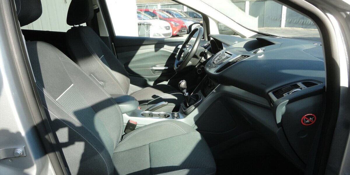 Ford C-Max Champion Editi. Z.Riemen+Ölpumpe+Turbo Neu 131.000 km 5.790 &euro; Neuss 41462