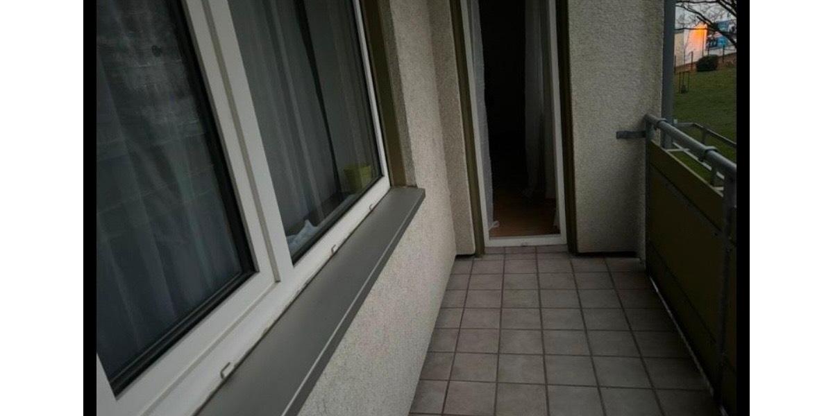 Etagenwohnung Köln Kalk - 3 Zimmer, 65 m&sup2;, 1.300&euro; | Angebot:25995517