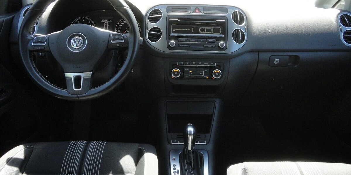VW Golf Plus Match DSG,Klimatr.SHZ PDC G-S-Dach 58.000 km 10.950 &euro; Neuss 41462