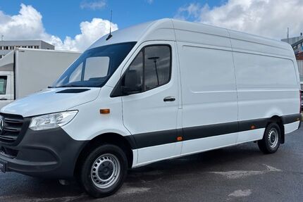 Mercedes-Benz Sprinter 82.337 km 25.585 &euro; Köln 51145