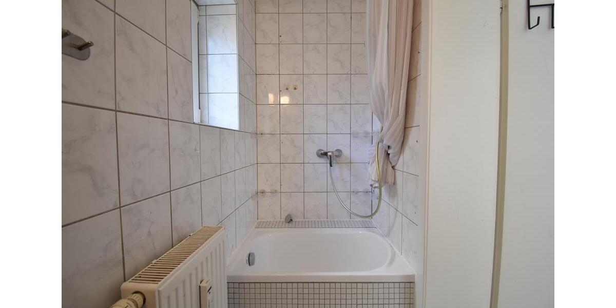 Etagenwohnung Düsseldorf Stadtbezirk 9 - 2 Zimmer, 68 m&sup2;, 990&euro; | Angebot:26005628
