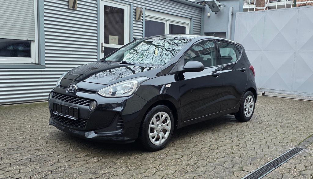 Hyundai i10 89.000 km 6.390 &euro; DÜSSELDORF 40227