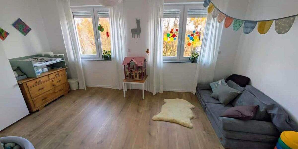 Reihenmittelhaus Leverkusen Lützenkirchen - 6 Zimmer, 174 m&sup2;, 555.000&euro; | Angebot:25798466